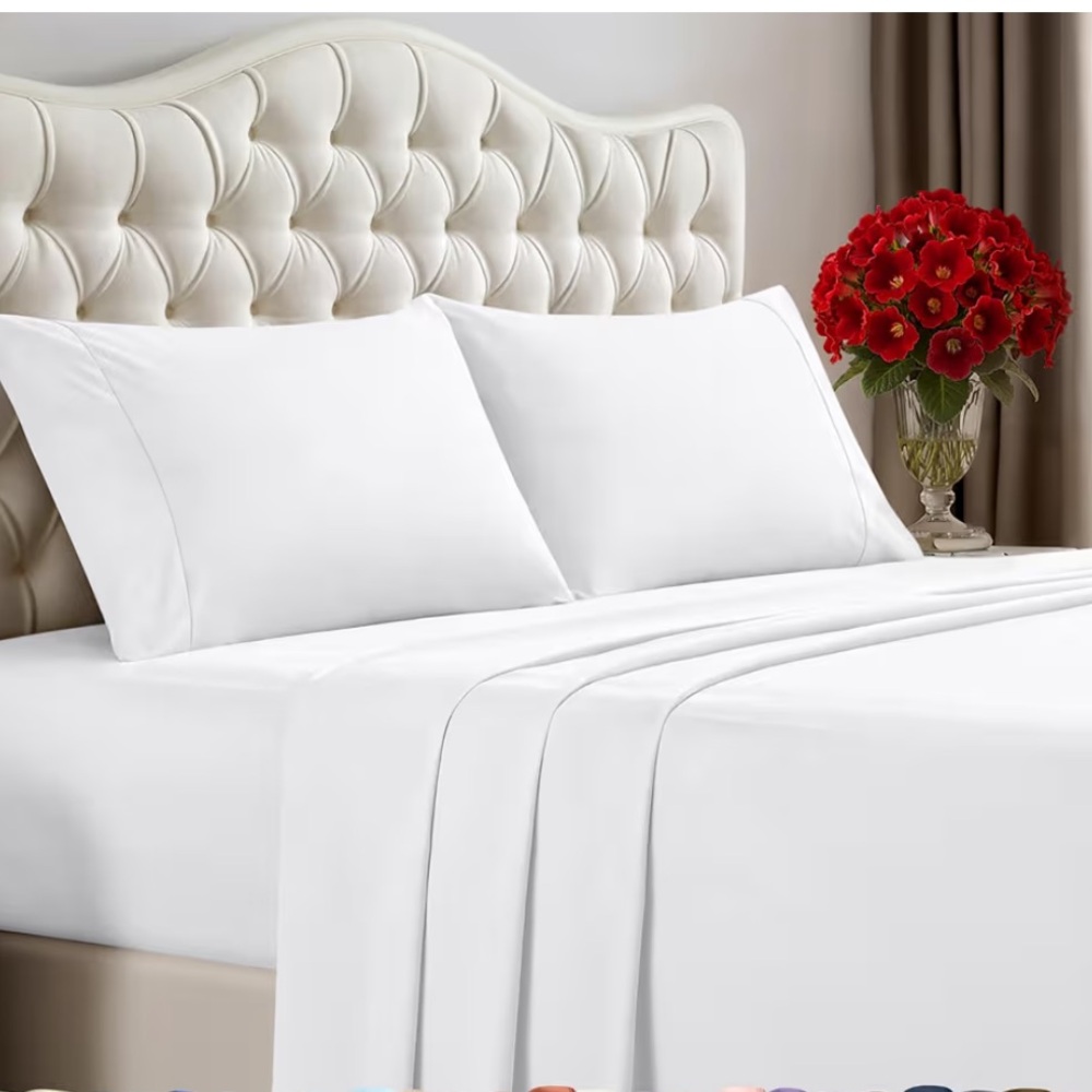 Luxurious King Sheet Set White Bedding Wrinkle / Fade Resistant cooling sheets.